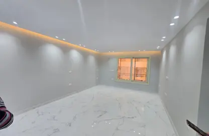 شقة - 2 غرف نوم - 2 حمامات للايجار في زهراء المعادي - حي المعادي - القاهرة