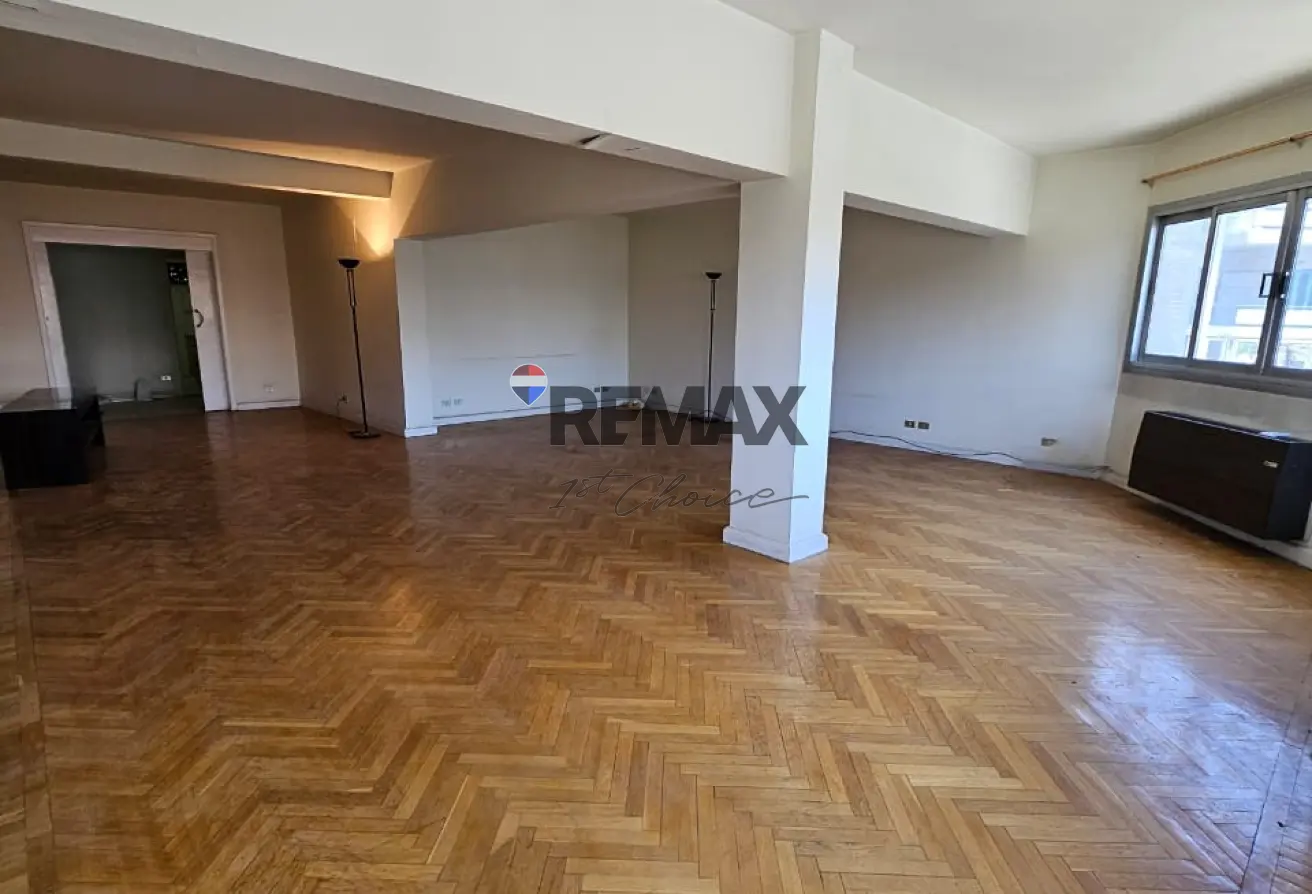 102899982 - Property Main Image