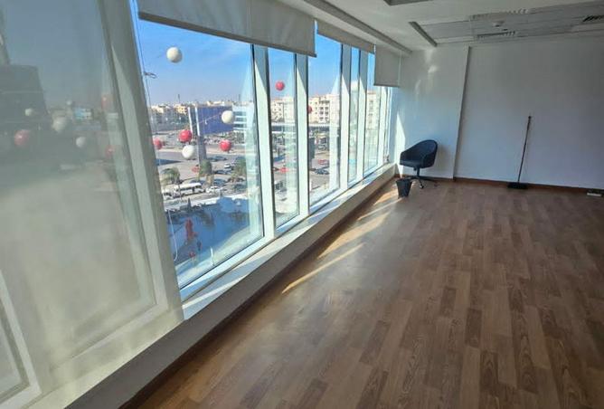 79725208 - Property Image 3