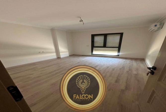 70630925 - Property Image 2