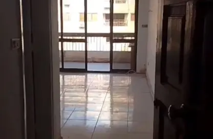 Apartment - 3 Bedrooms - 2 Bathrooms for rent in Omarat Al Madfaaia St. - Masaken Al Mohandesin - Nasr City - Cairo