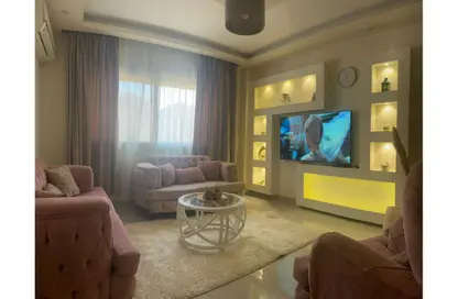 Apartment - 2 Bedrooms - 1 Bathroom for rent in Al Ahram St. - Al Hadaba Al Olya - Mokattam - Cairo