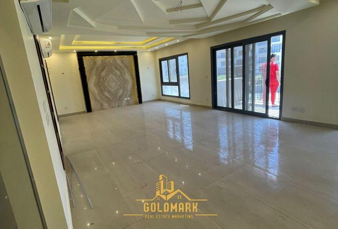 97211633 - Property Image 2