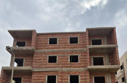 Apartment - 3 Bedrooms - 2 Bathrooms for sale in Bait Alwatan - The 5th Settlement - New Cairo City - Cairo