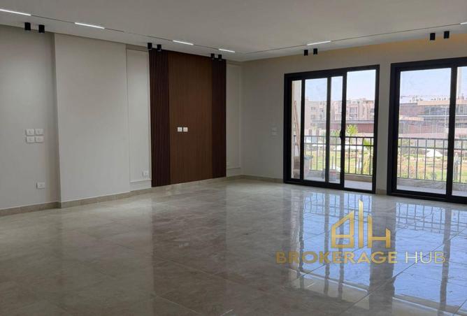 75402637 - Property Image 2