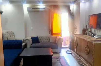 Apartment - 3 Bedrooms - 2 Bathrooms for sale in 50th Street - Zahraa El Maadi - Hay El Maadi - Cairo Apartment - 3 Bedrooms - 2 Bathrooms for sale in 50th Street - Zahraa El Maadi - Hay El Maadi - Cairo