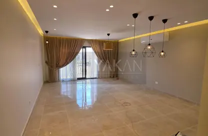 شقة - 2 غرف نوم - 2 حمامات للايجار في فيفث سكوير - التجمع الخامس - مدينة القاهرة الجديدة - القاهرة