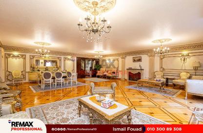 Apartment - 5 Bedrooms - 3 Bathrooms for sale in Mohamed Bahaa Al Din Al Ghouri St. - Smouha - Hay Sharq - Alexandria