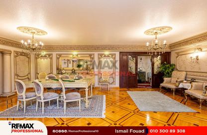 Apartment - 5 Bedrooms - 3 Bathrooms for sale in Mohamed Bahaa Al Din Al Ghouri St. - Smouha - Hay Sharq - Alexandria
