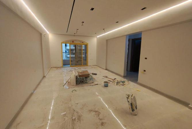 53722251 - Property Main Image