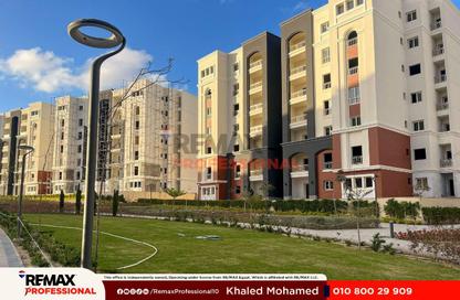 Apartment - 4 Bedrooms - 3 Bathrooms for sale in Alex West - Alexandria Compounds - Alexandria