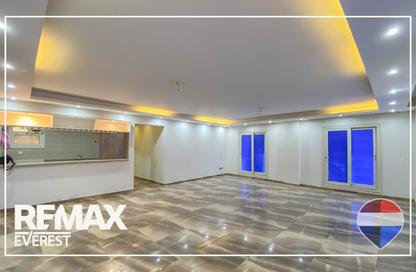 Apartment - 3 Bedrooms - 3 Bathrooms for sale in 8th District - Sheikh Zayed City - Giza