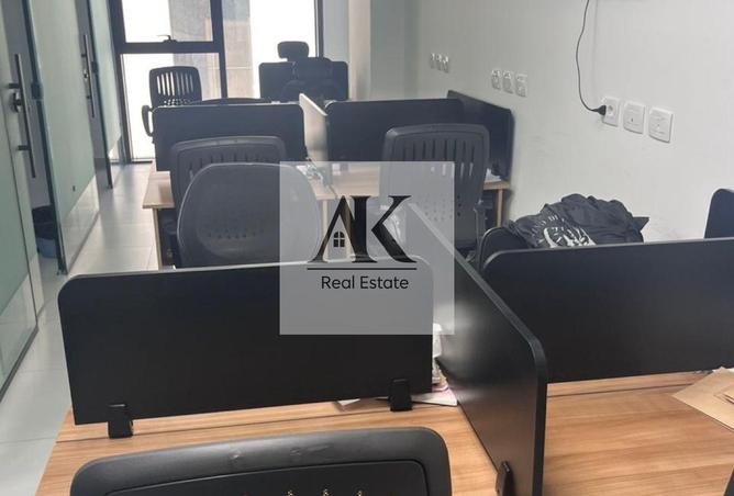 100925926 - Property Image 2
