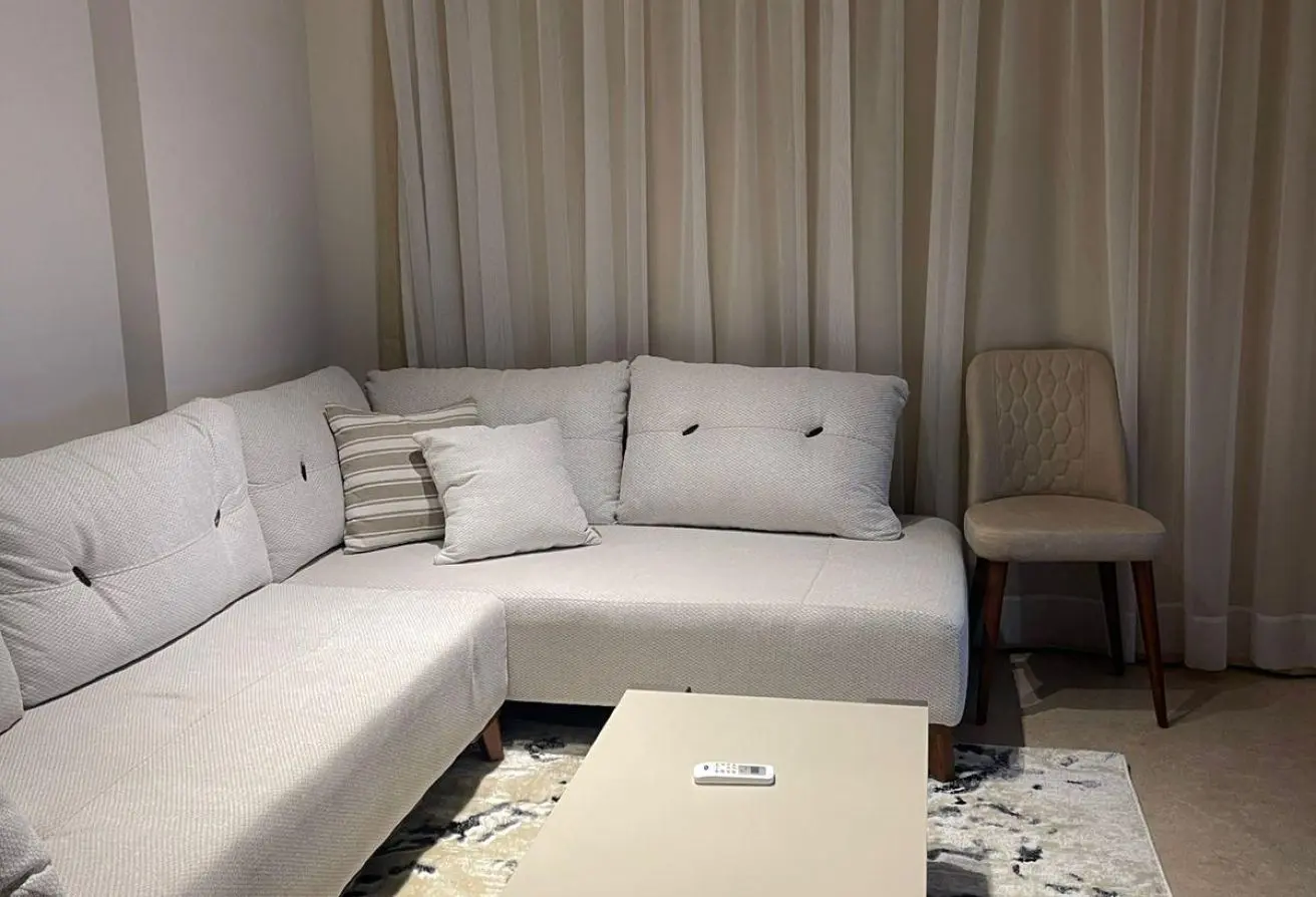112978909 - Property Main Image