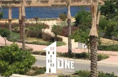 Chalet - 2 Bedrooms - 2 Bathrooms for sale in Marassi - Sidi Abdel Rahman - North Coast