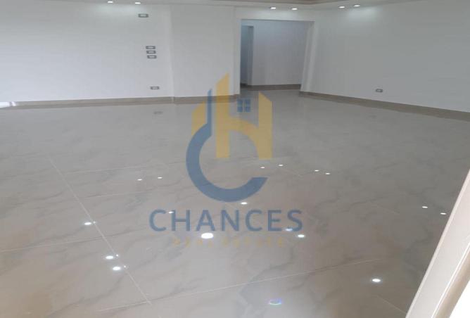 77336679 - Property Image 3