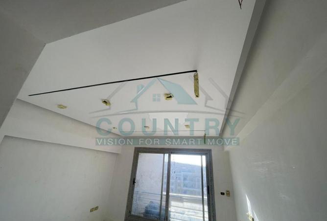 8612484 - Property Image 3