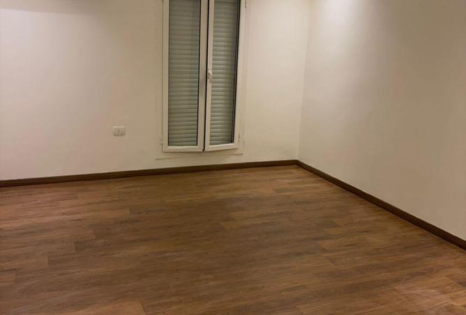 64904384 - Property Image 2