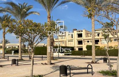 تاون هاوس - 4 - 4 للبيع في نيو جيزة - طريق مصر اسكندرية الصحراوي - مدينة 6 أكتوبر - الجيزة