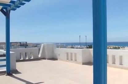 Chalet - 3 Bedrooms - 2 Bathrooms for rent in Mountain View - Ras Al Hekma - North Coast