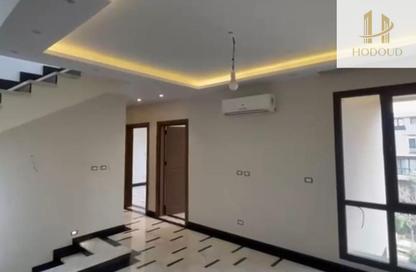 Duplex - 3 Bedrooms - 4 Bathrooms for rent in Eastown - 5th Settlement Compounds - The 5th Settlement - New Cairo City - Cairo