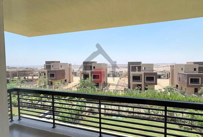 98829604 - Property Image 3