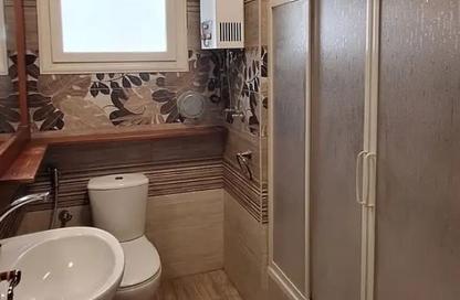Duplex - 3 Bedrooms - 2 Bathrooms for rent in Omar Khorshid St. - El Banafseg 10 - El Banafseg - New Cairo City - Cairo