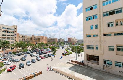 Apartment - 3 Bedrooms - 1 Bathroom for sale in Smouha - Hay Sharq - Alexandria