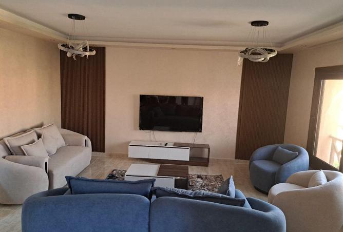 8614810 - Property Image 2