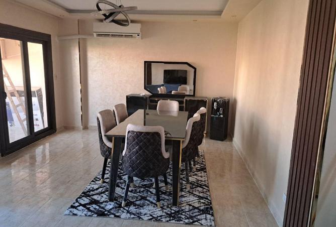 8614810 - Property Image 3