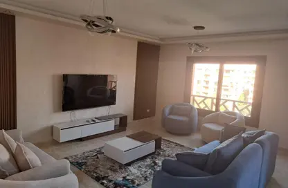 Apartment - 3 Bedrooms - 3 Bathrooms for rent in El Rehab Extension - Al Rehab - New Cairo City - Cairo