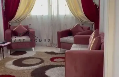 شقة - 2 غرف نوم - 1 حمام للايجار في الحي الاول - الشيخ زايد - الجيزة