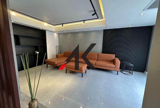 57233160 - Property Main Image