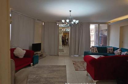 Apartment - 3 Bedrooms - 2 Bathrooms for rent in Hay El Manial - Cairo