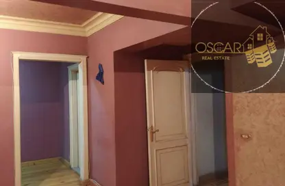 شقة - 2 غرف نوم - 2 حمامات للبيع في شارع النزهه - ارض الجولف - مصر الجديدة - القاهرة