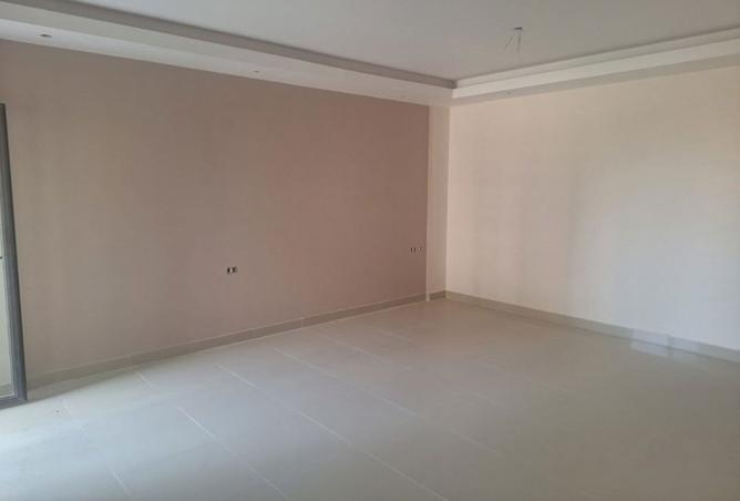 106031977 - Property Image 3