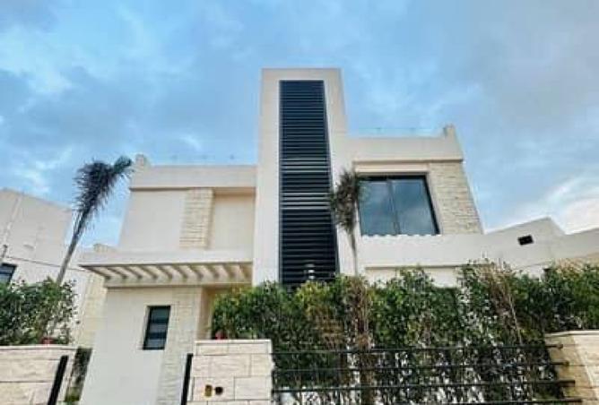 98828812 - Property Image 3