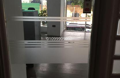 Restaurant - Studio - 2 Bathrooms for rent in Zamalek - Cairo