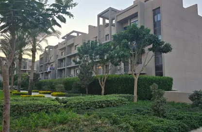 Apartment - 3 Bedrooms - 3 Bathrooms for sale in Moon Residences - Fifth Square - The 5th Settlement - New Cairo City - Cairo