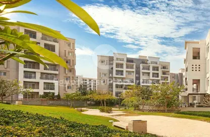 Apartment - 3 Bedrooms - 3 Bathrooms for sale in Swan Lake Residence - 5th Settlement Compounds - The 5th Settlement - New Cairo City - Cairo