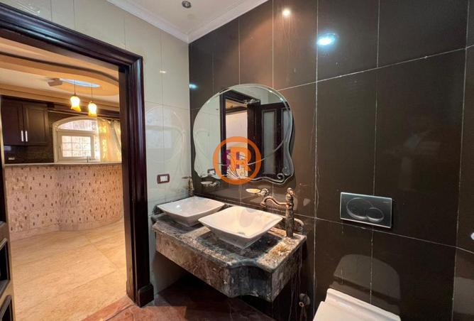 8550833 - Property Image 3