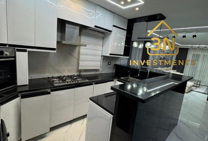 66424619 - Property Image 3