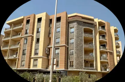 Apartment - 3 Bedrooms - 2 Bathrooms for sale in North Lotus - El Lotus - New Cairo City - Cairo