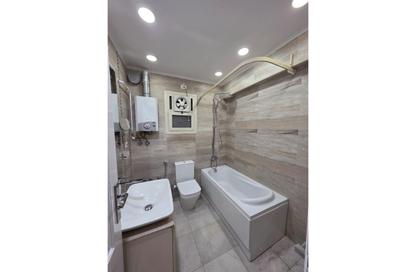 Apartment - 2 Bedrooms - 1 Bathroom for rent in El Rehab Extension - Al Rehab - New Cairo City - Cairo Apartment - 2 Bedrooms - 1 Bathroom for rent in El Rehab Extension - Al Rehab - New Cairo City - Cairo