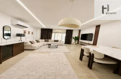 Apartment - 2 Bedrooms - 2 Bathrooms for rent in Moon Residences - Fifth Square - The 5th Settlement - New Cairo City - Cairo