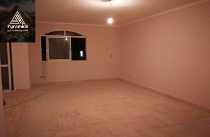 شقة - 3 غرف نوم - 2 حمامات للايجار في بيفرلي هيلز - كمبوندات الشيخ زايد - الشيخ زايد - الجيزة