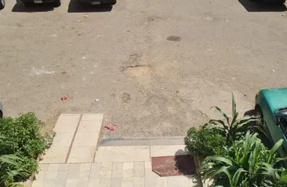 Apartment - 4 Bedrooms - 2 Bathrooms for sale in Al Nasr Road - 6th Zone - Nasr City - Cairo