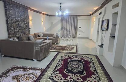 Apartment - 3 Bedrooms - 2 Bathrooms for rent in Camp Chezar - Hay Wasat - Alexandria