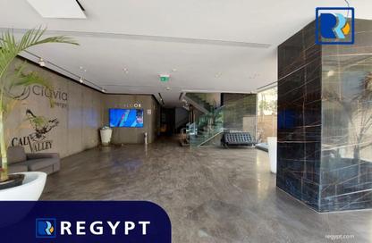 طابق كامل - استوديو - 8 حمامات للايجار في شارع 256 - المعادي - حي المعادي - القاهرة