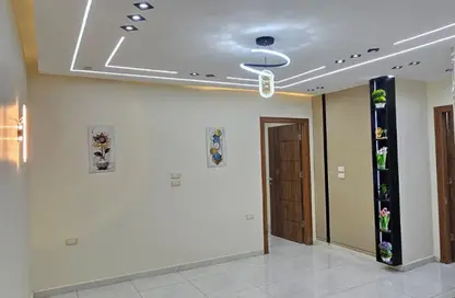 Apartment - 2 Bedrooms - 1 Bathroom for sale in Gate 2 - Ahmose - Hadayek El Ahram - Giza